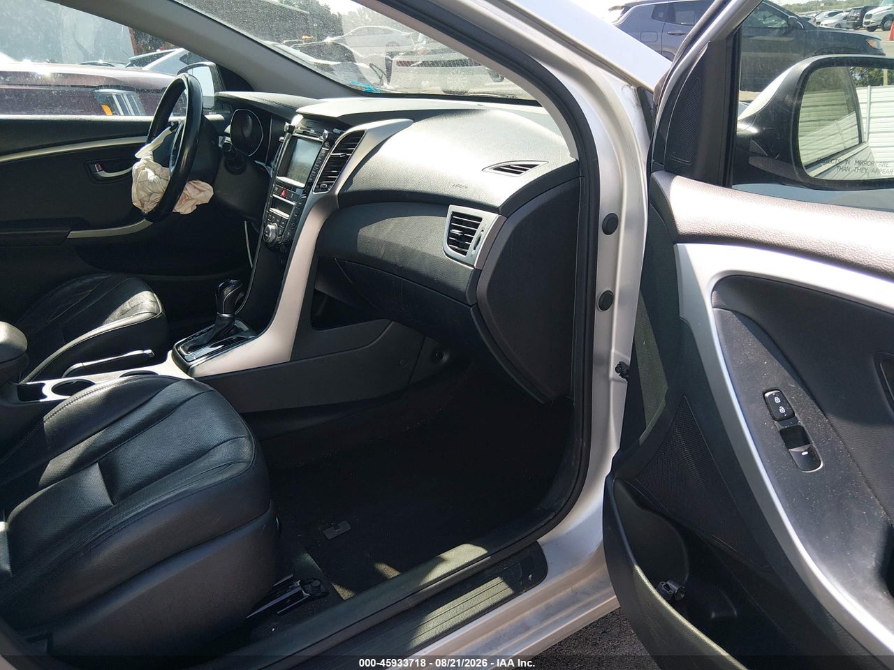 2016 HYUNDAI ELANTRA GT · 5/11