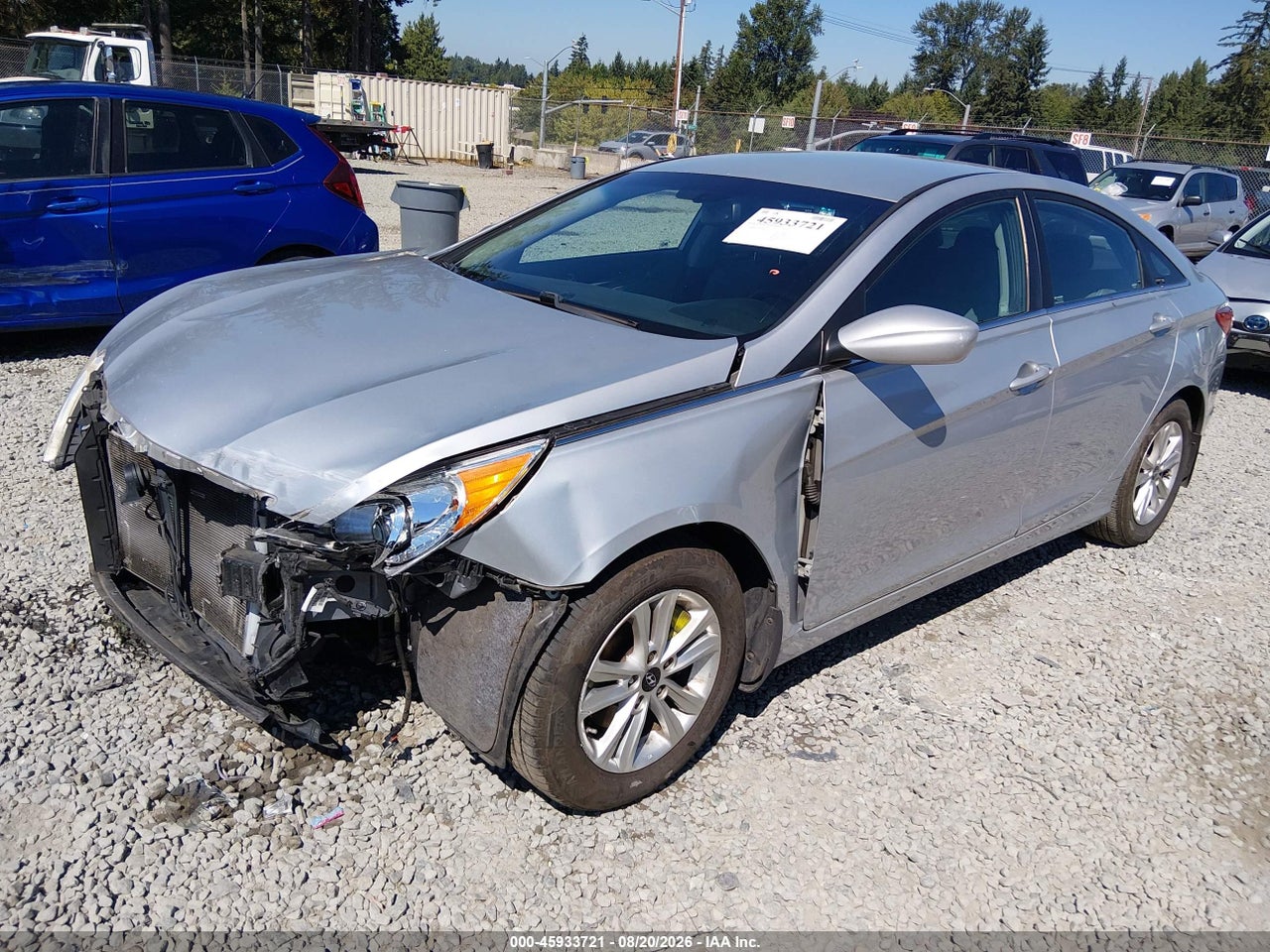 2013 HYUNDAI SONATA GLS · 2/11