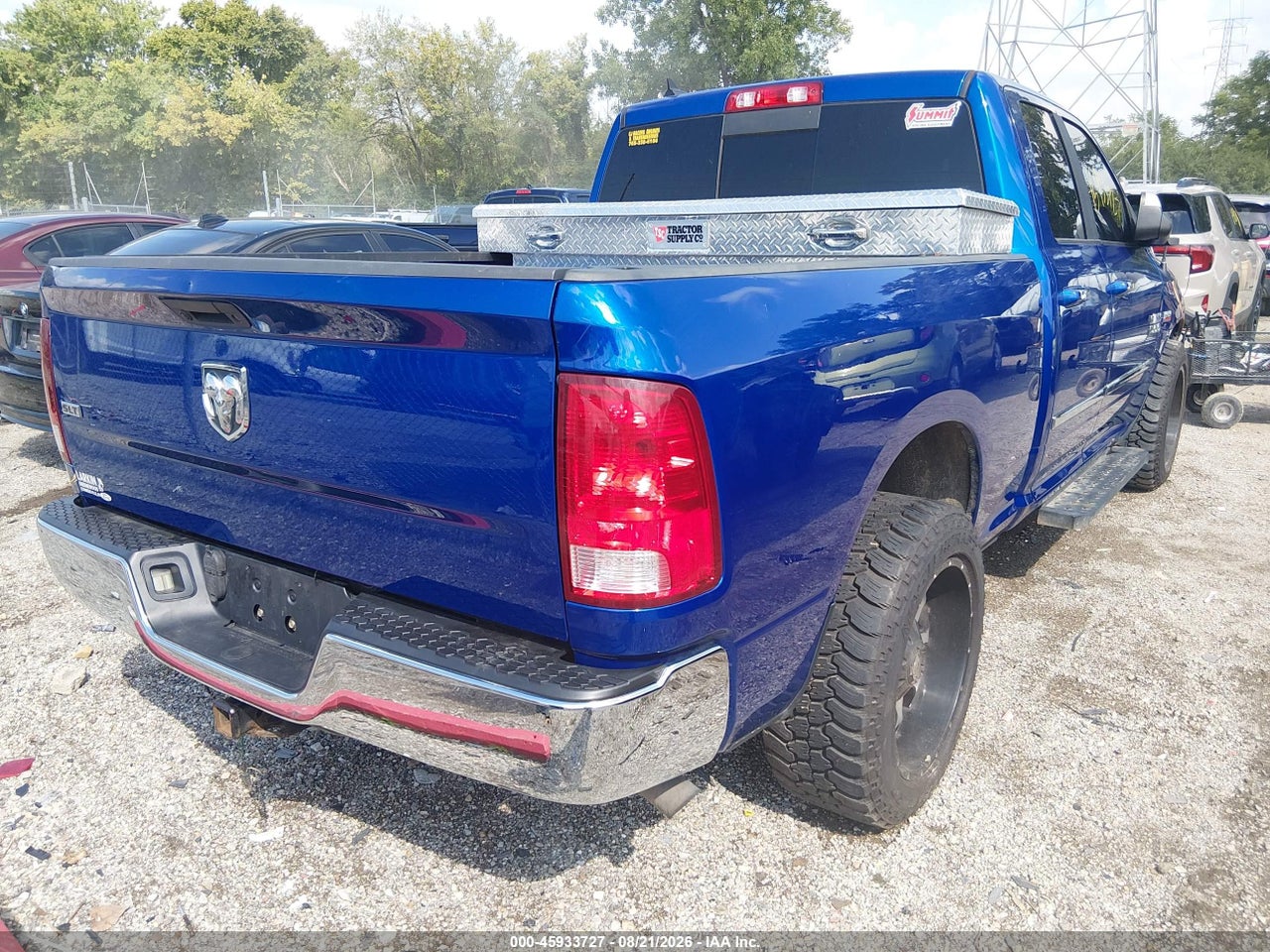 2018 RAM 1500 SLT  4X2 6'4 BOX · 4/11