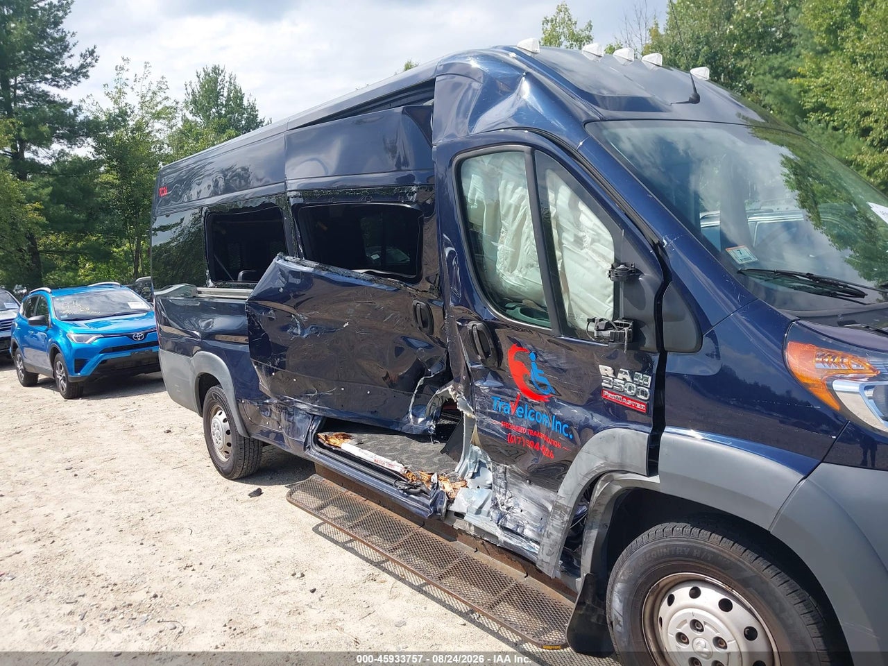 2017 RAM PROMASTER 3500 WINDOW VAN HIGH ROOF 159 WB EXT · 6/11