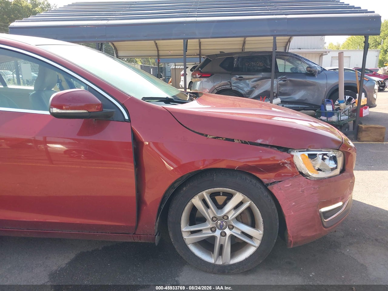 2015 VOLVO S60 T5 PREMIER · 6/11