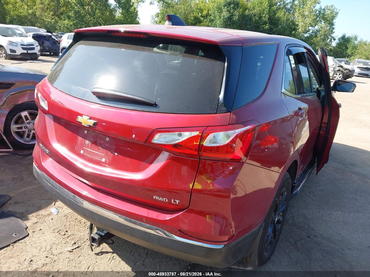 2021 CHEVROLET EQUINOX AWD LT · 4/11