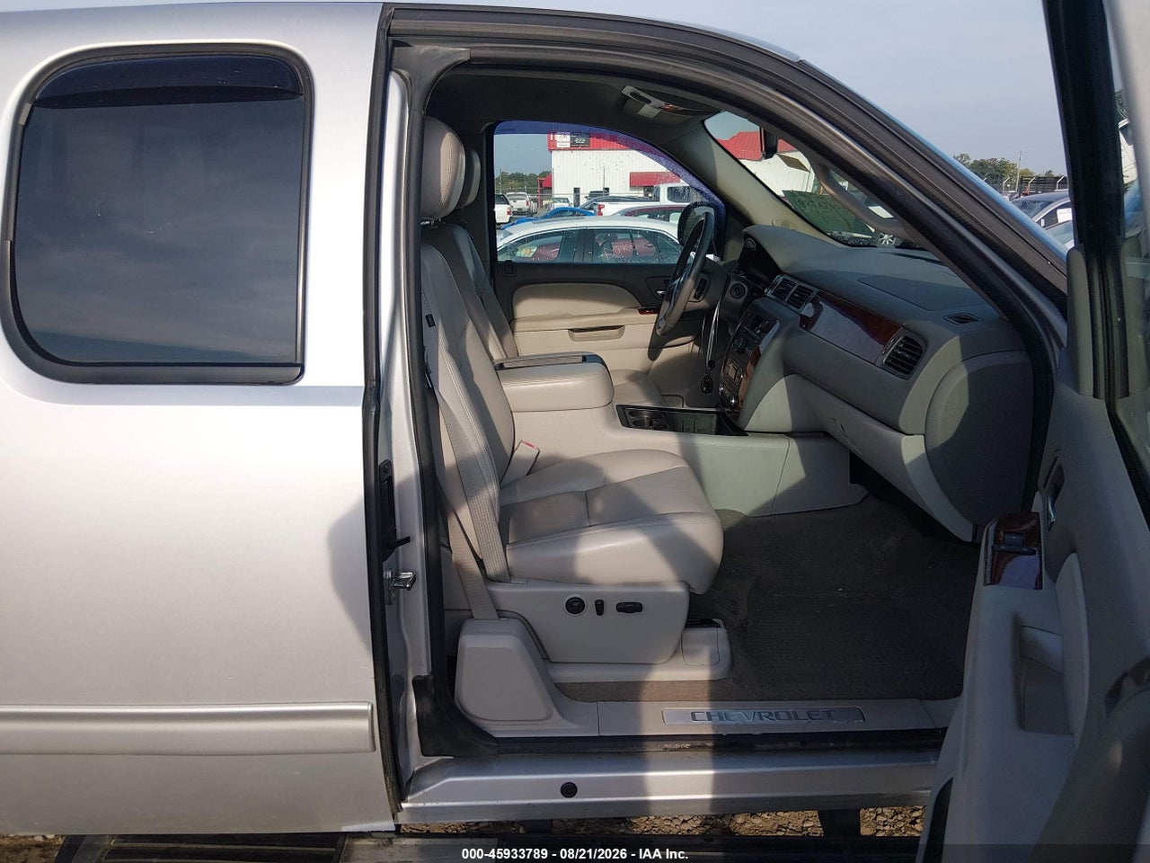 2013 CHEVROLET SILVERADO 1500 LTZ · 5/11