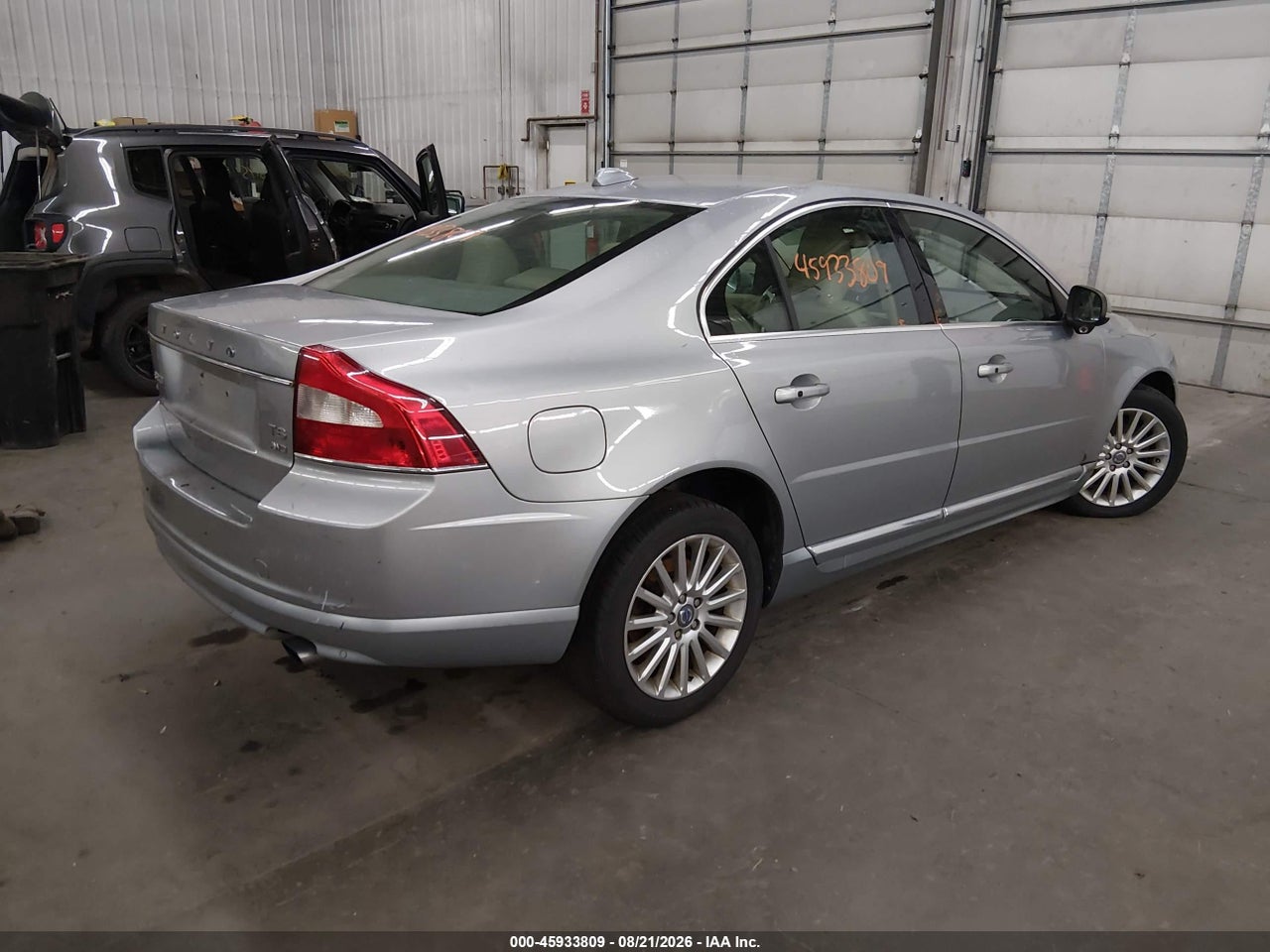 2012 VOLVO S80 3.0L/3.0L PLATINUM/3.0L PREMIER PLUS · 4/10
