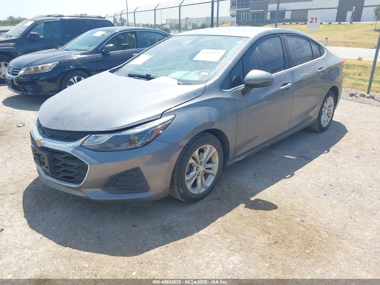 2019 CHEVROLET CRUZE LT · 2/11