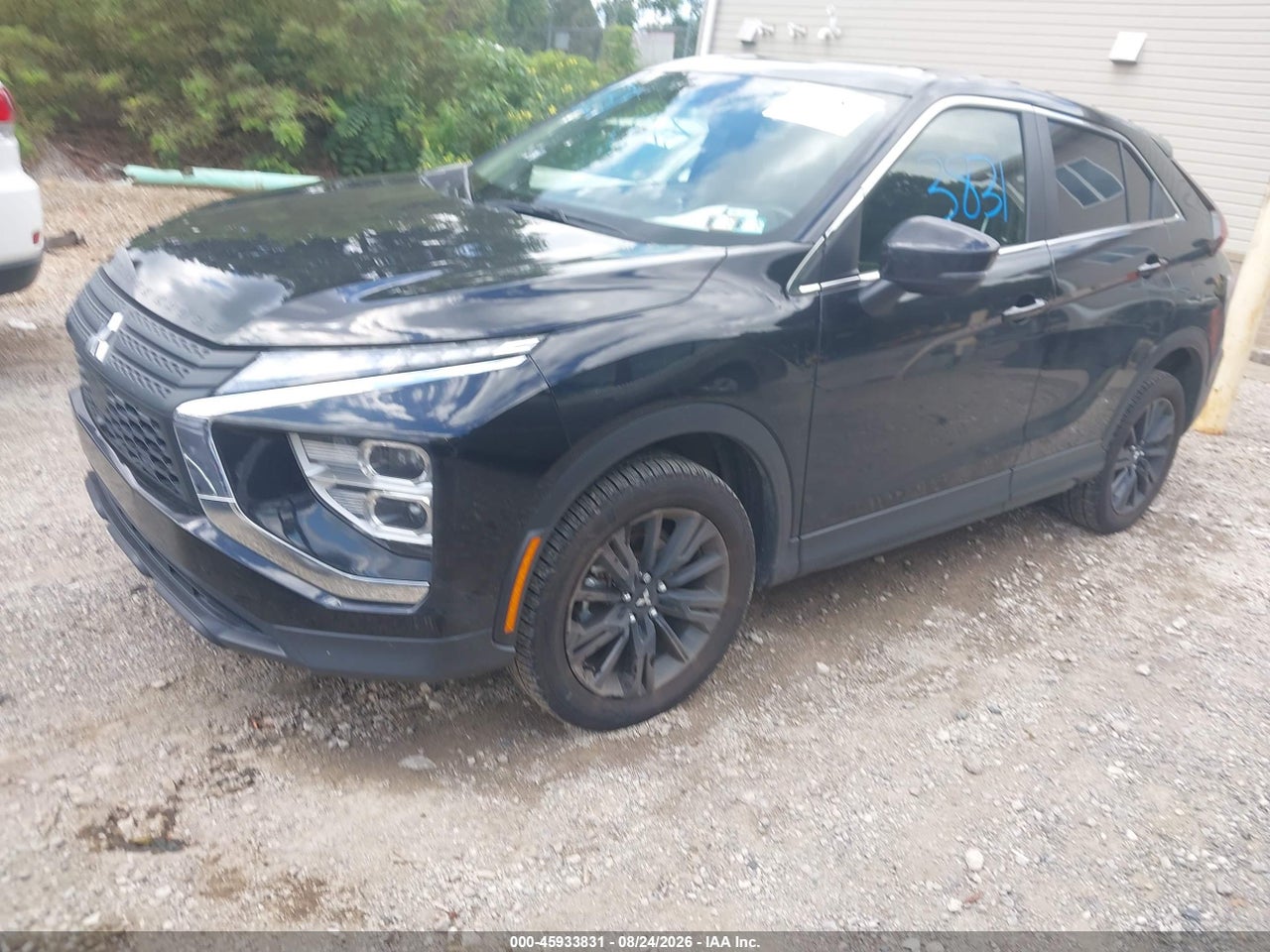2025 MITSUBISHI ECLIPSE CROSS LE S-AWC · 2/11
