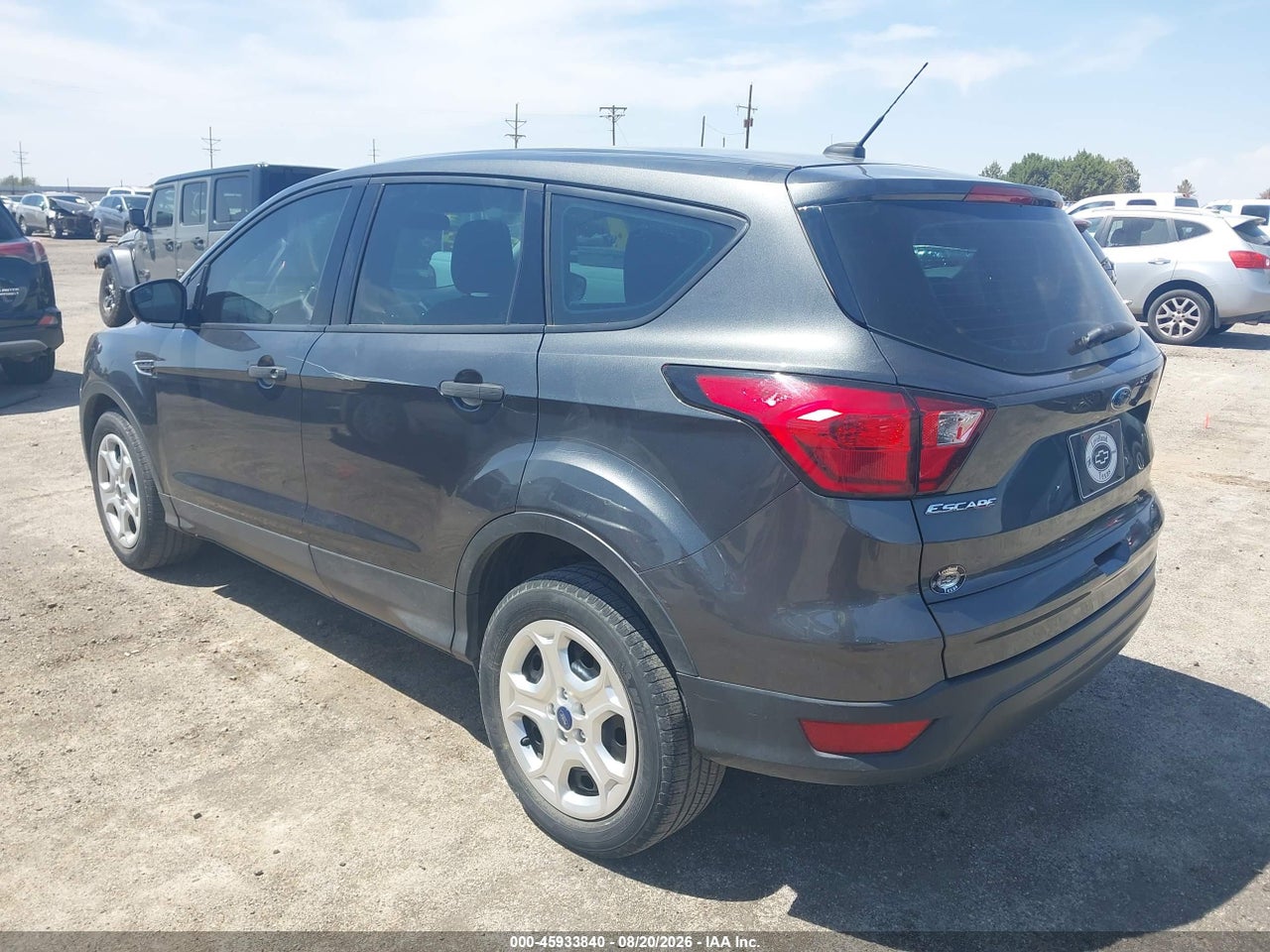 2019 FORD ESCAPE S · 3/11