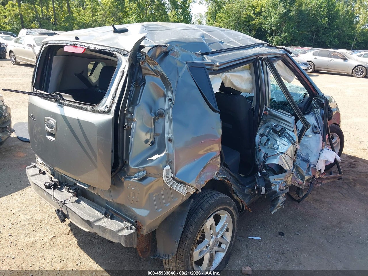 2011 KIA SOUL + · 4/11