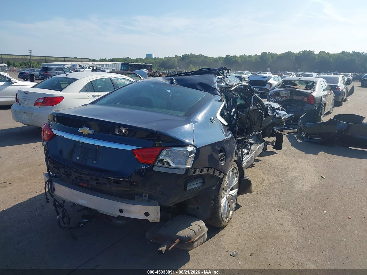 2016 CHEVROLET IMPALA 2LZ · 4/10