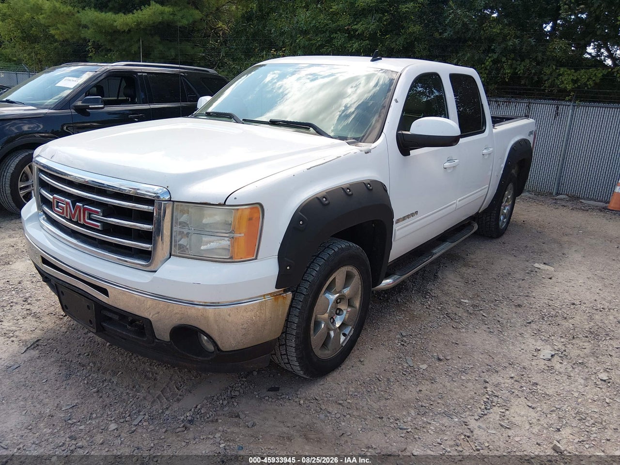 3GTEK33M49G****** · 2009 GMC SIERRA 1500 SLT · 2/11