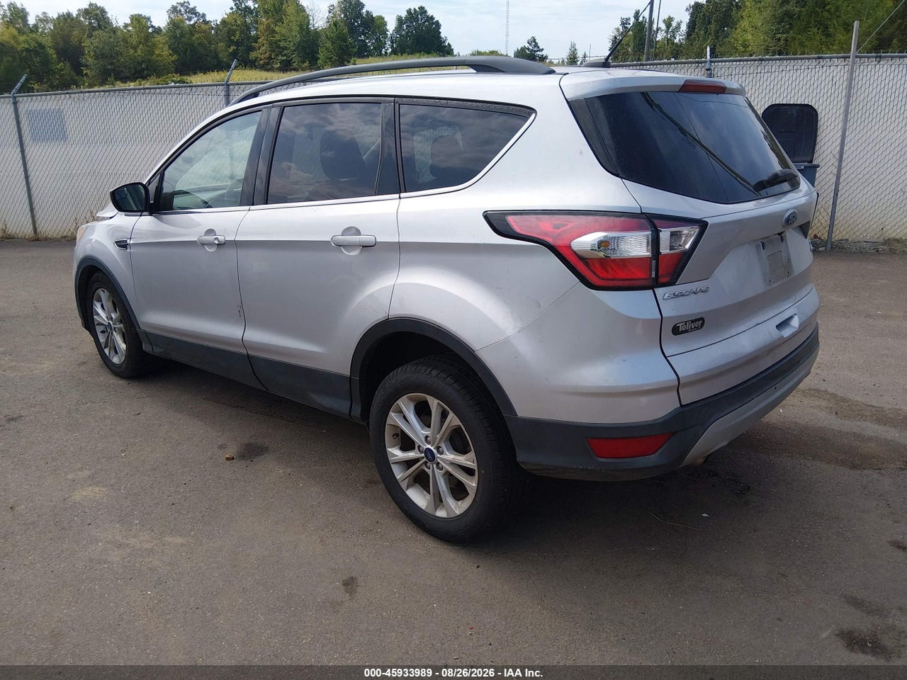 2018 FORD ESCAPE SE · 3/10