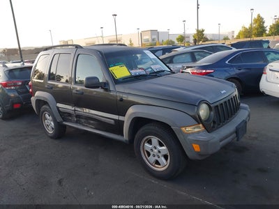 1J4GK48K06W****** · 2006 JEEP LIBERTY SPORT