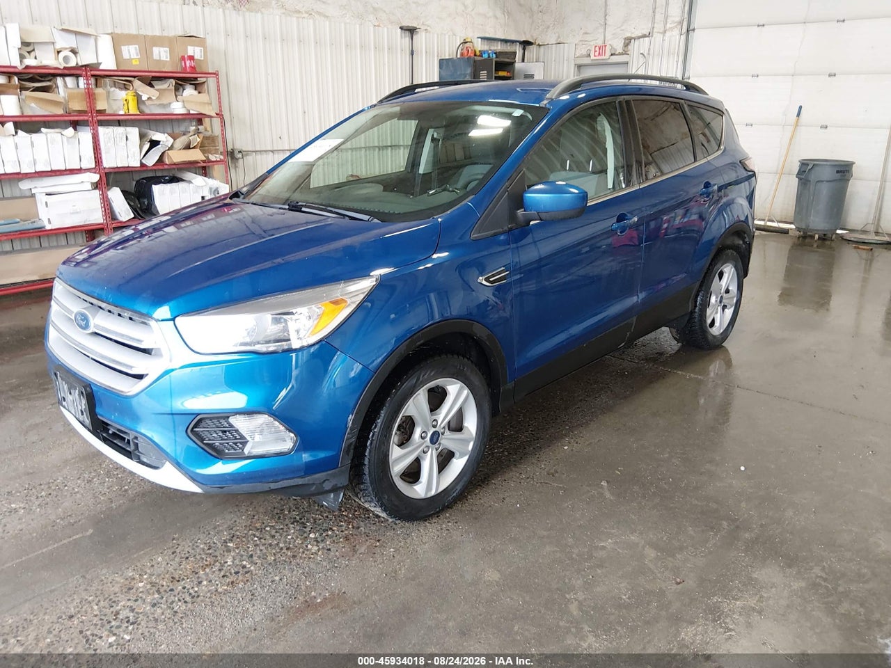 2018 FORD ESCAPE SE · 2/11