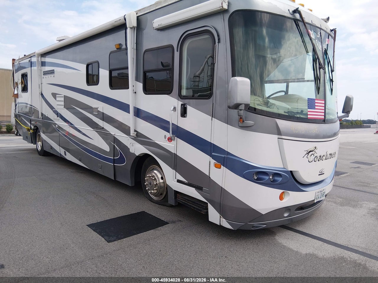 2003 FREIGHTLINER CHASSIS X LINE MOTOR HOME