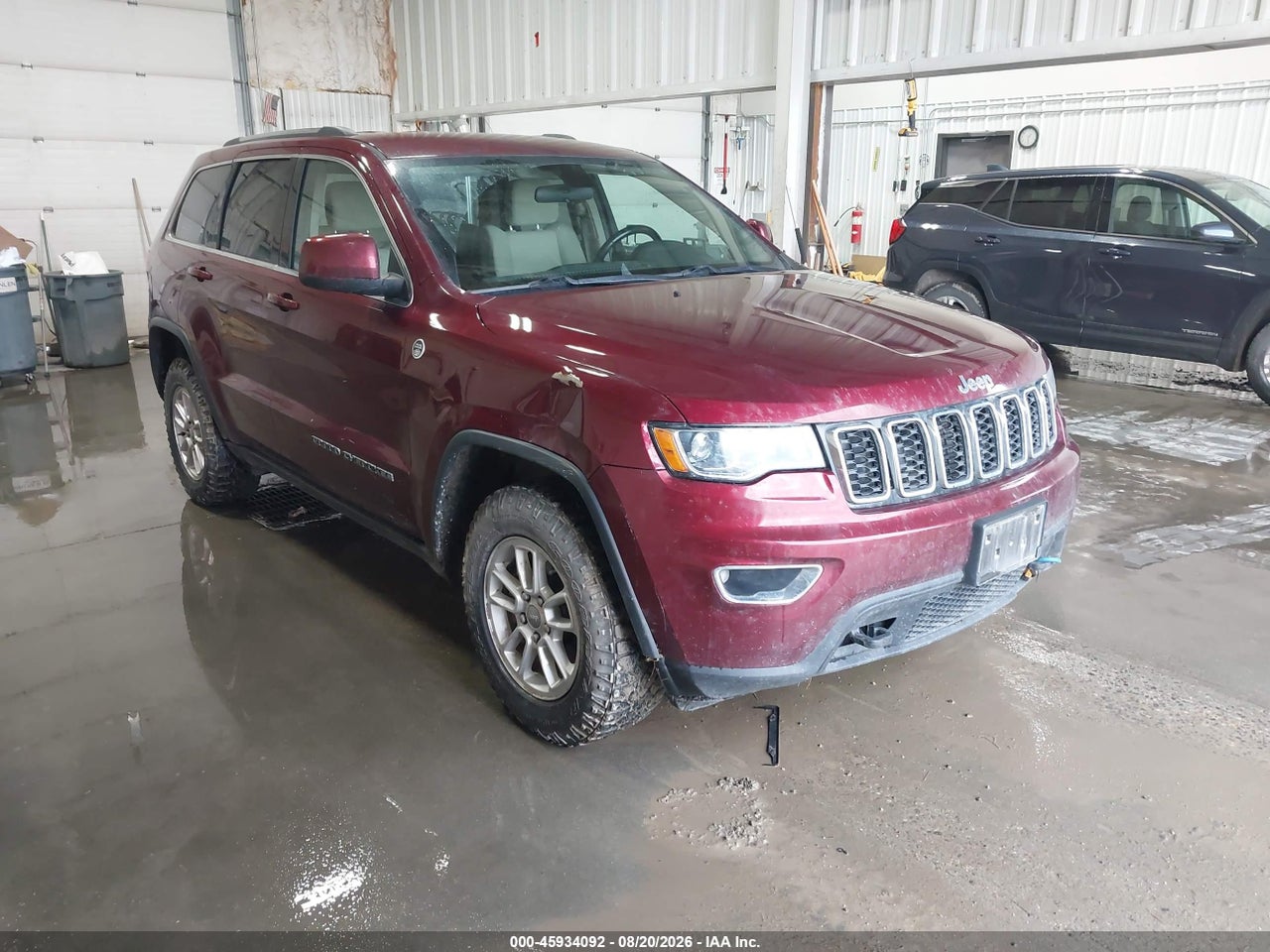 2019 JEEP GRAND CHEROKEE LAREDO E 4X4