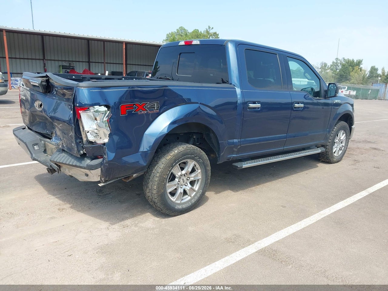 2017 FORD F-150 XLT · 4/11