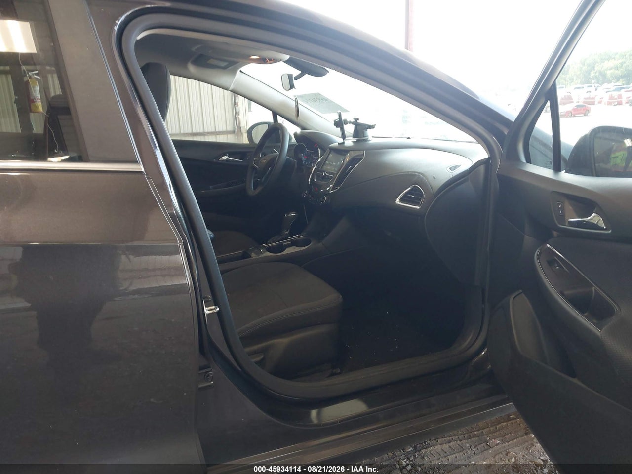 2017 CHEVROLET CRUZE LT AUTO · 5/11