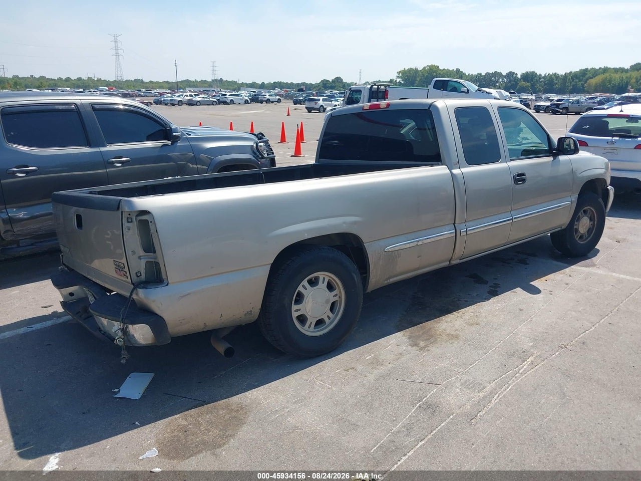 2002 GMC SIERRA 1500 SL · 4/11