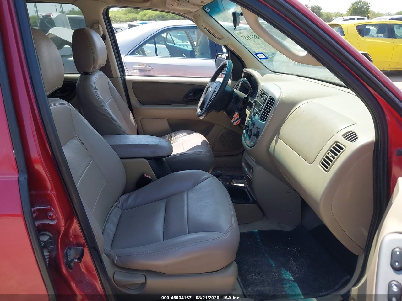 2004 FORD ESCAPE XLT · 5/11