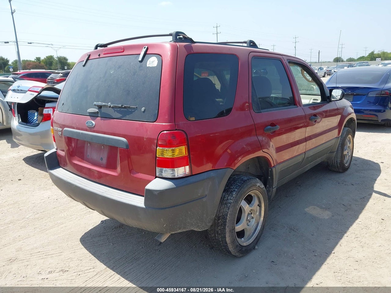2004 FORD ESCAPE XLT · 4/11