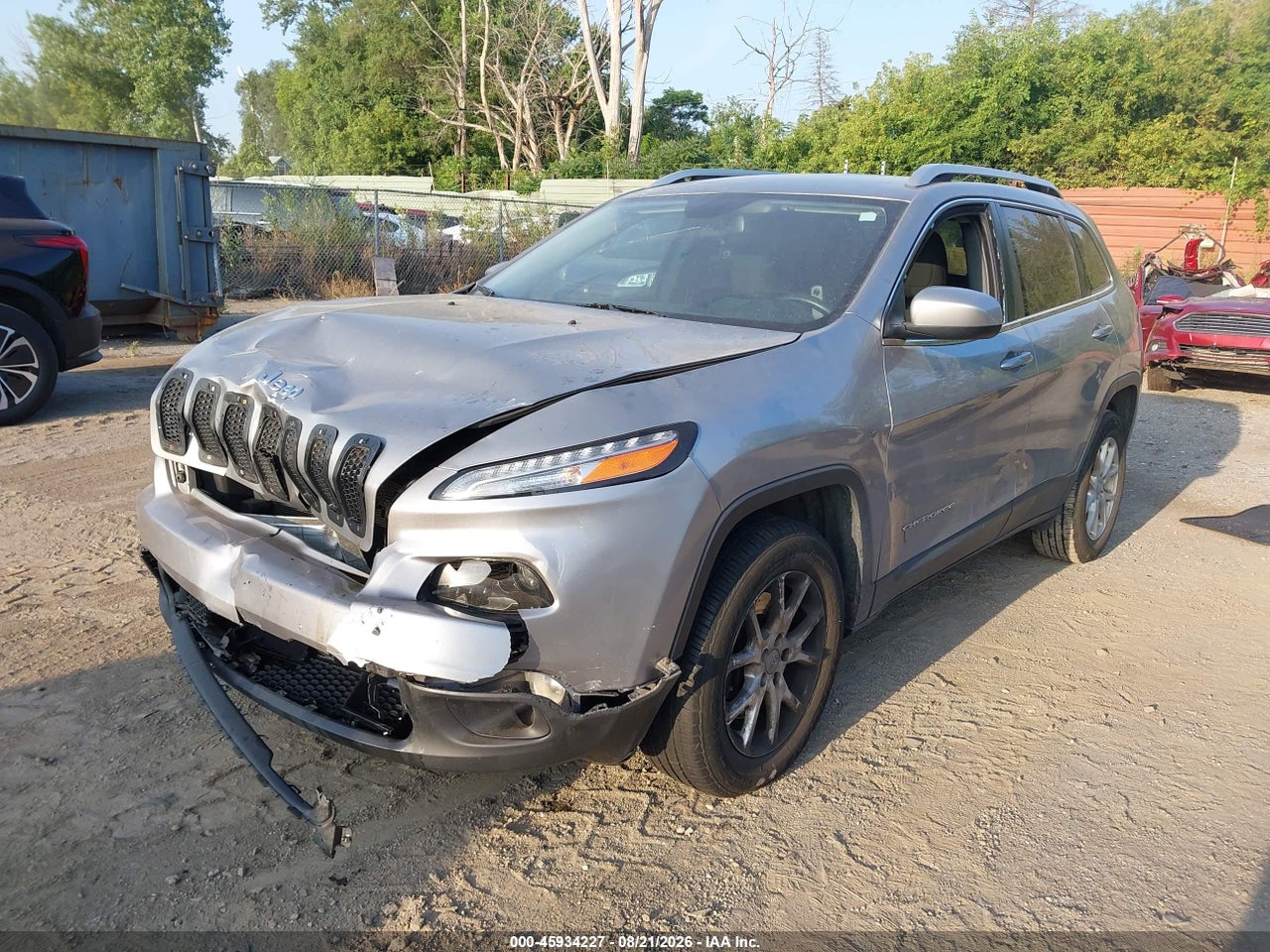 2017 JEEP CHEROKEE LATITUDE · 2/11