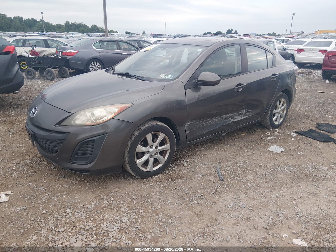 2010 MAZDA MAZDA3 I TOURING · 2/11
