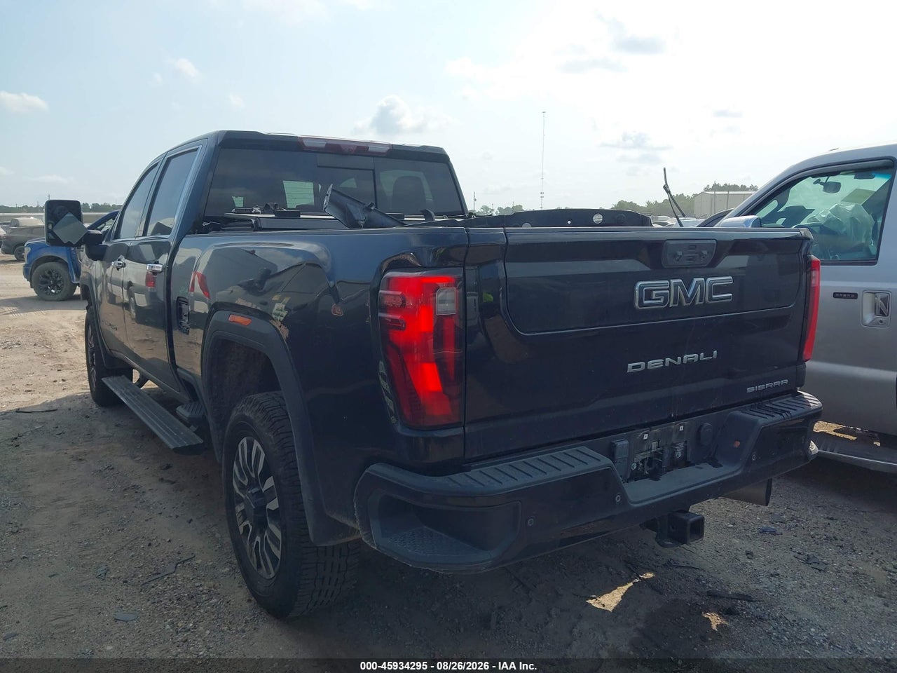 2024 GMC SIERRA 2500HD 4WD  STANDARD BED DENALI ULTIMATE · 3/11