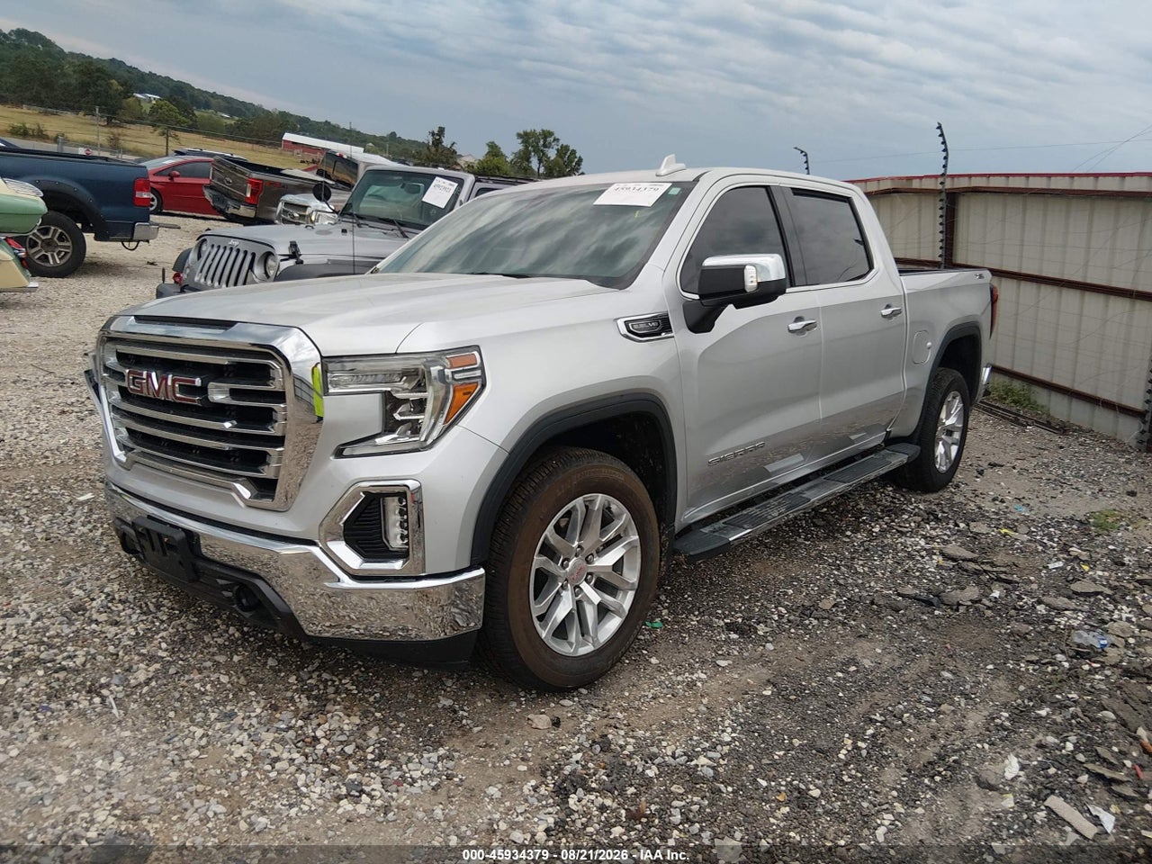 2020 GMC SIERRA 1500 4WD  SHORT BOX SLT · 2/11