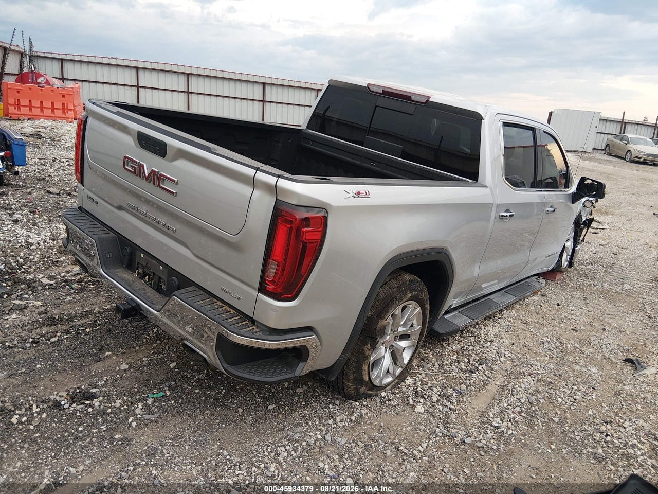 2020 GMC SIERRA 1500 4WD  SHORT BOX SLT · 4/11
