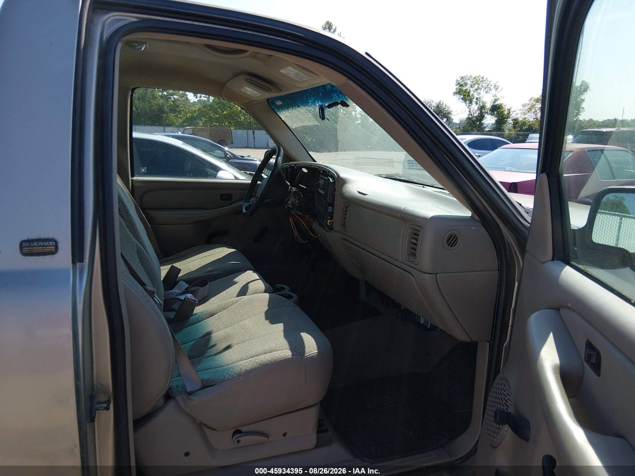 2002 CHEVROLET SILVERADO 1500   · 5/7