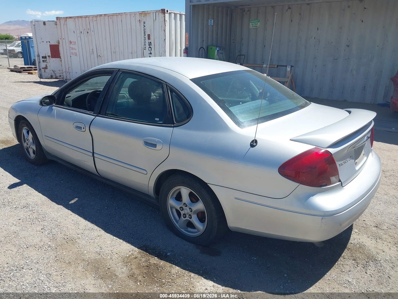 2002 FORD TAURUS SE STANDARD · 3/11