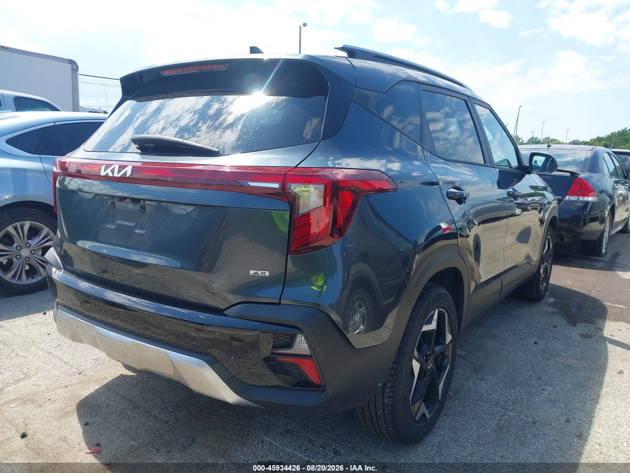 2026 KIA SELTOS S · 4/11