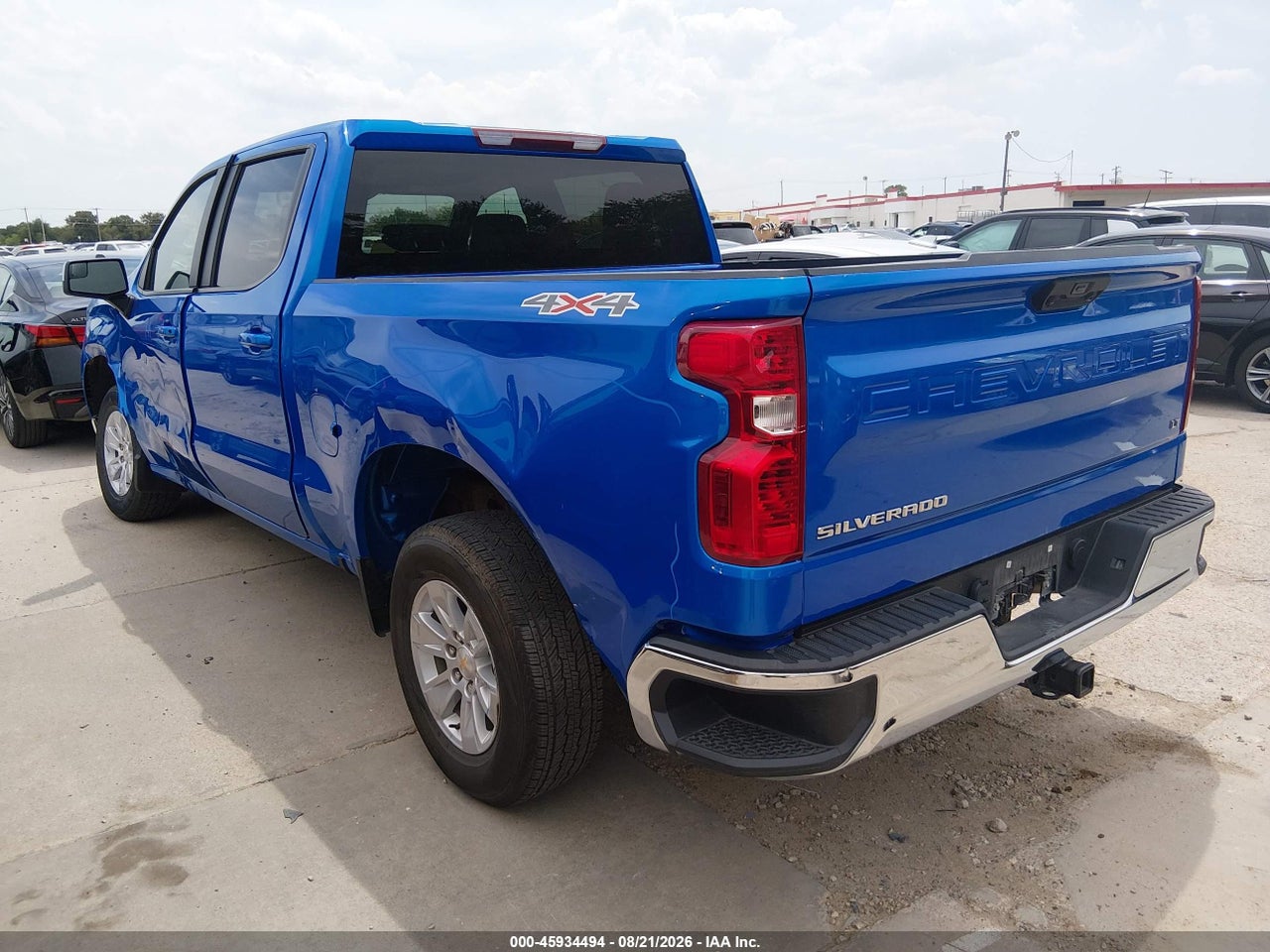 2025 CHEVROLET SILVERADO 1500 4WD  STANDARD BED LT · 3/11