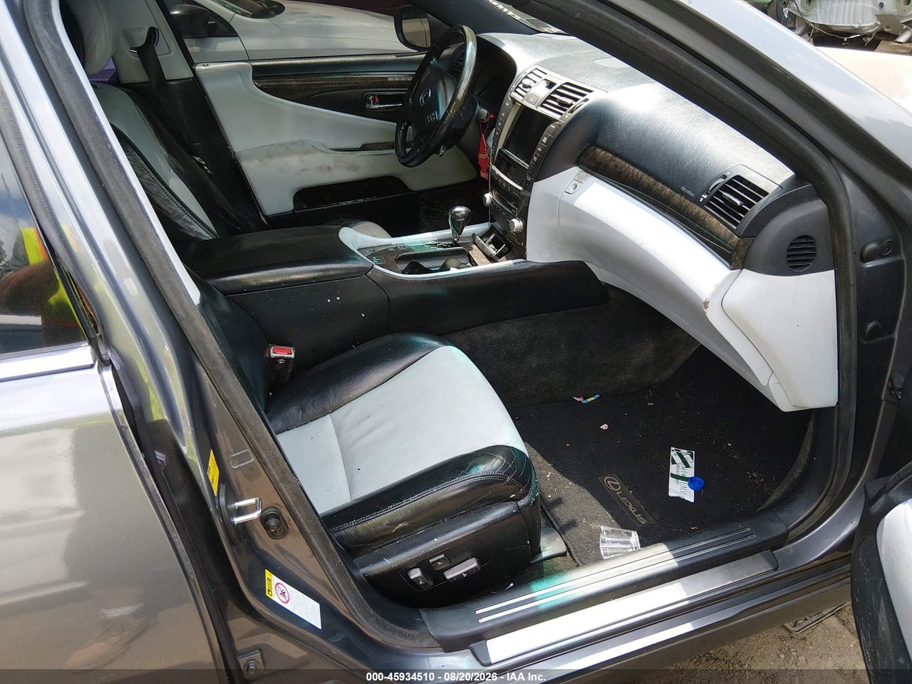 2012 LEXUS LS 460   · 5/11