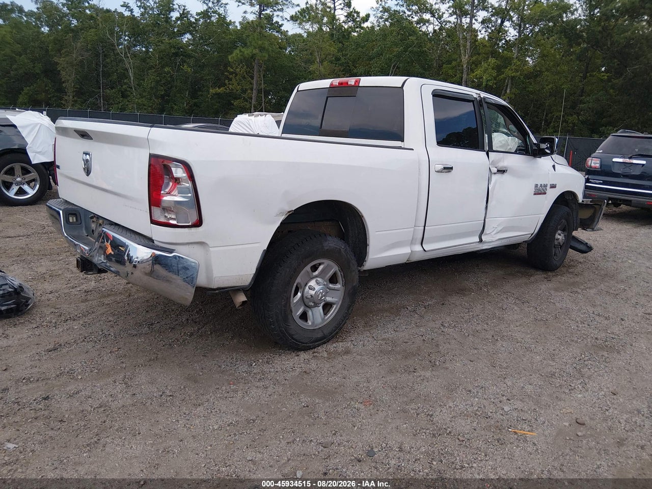 2015 RAM 2500 SLT · 4/11