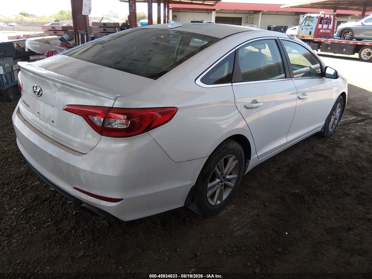 2016 HYUNDAI SONATA SE · 4/11