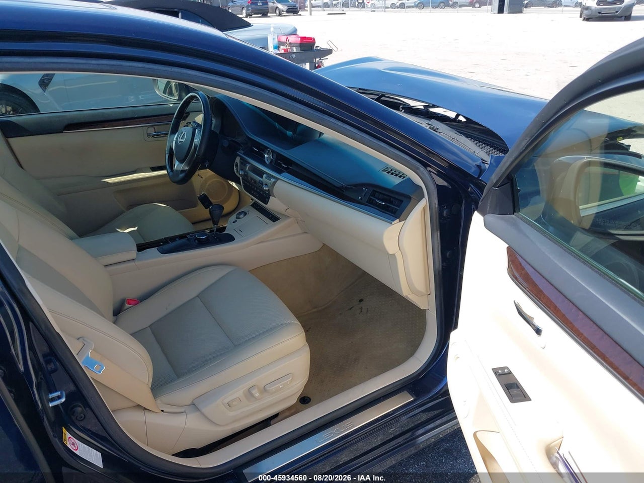 2015 LEXUS ES 350 · 5/11