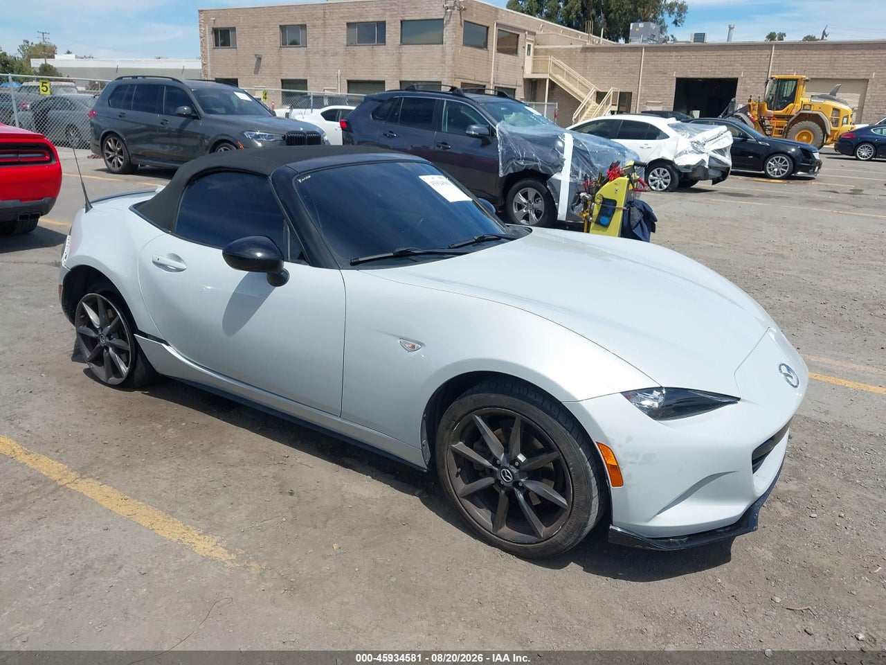 JM1NDAC79G0****** · 2016 MAZDA MX-5 MIATA CLUB
