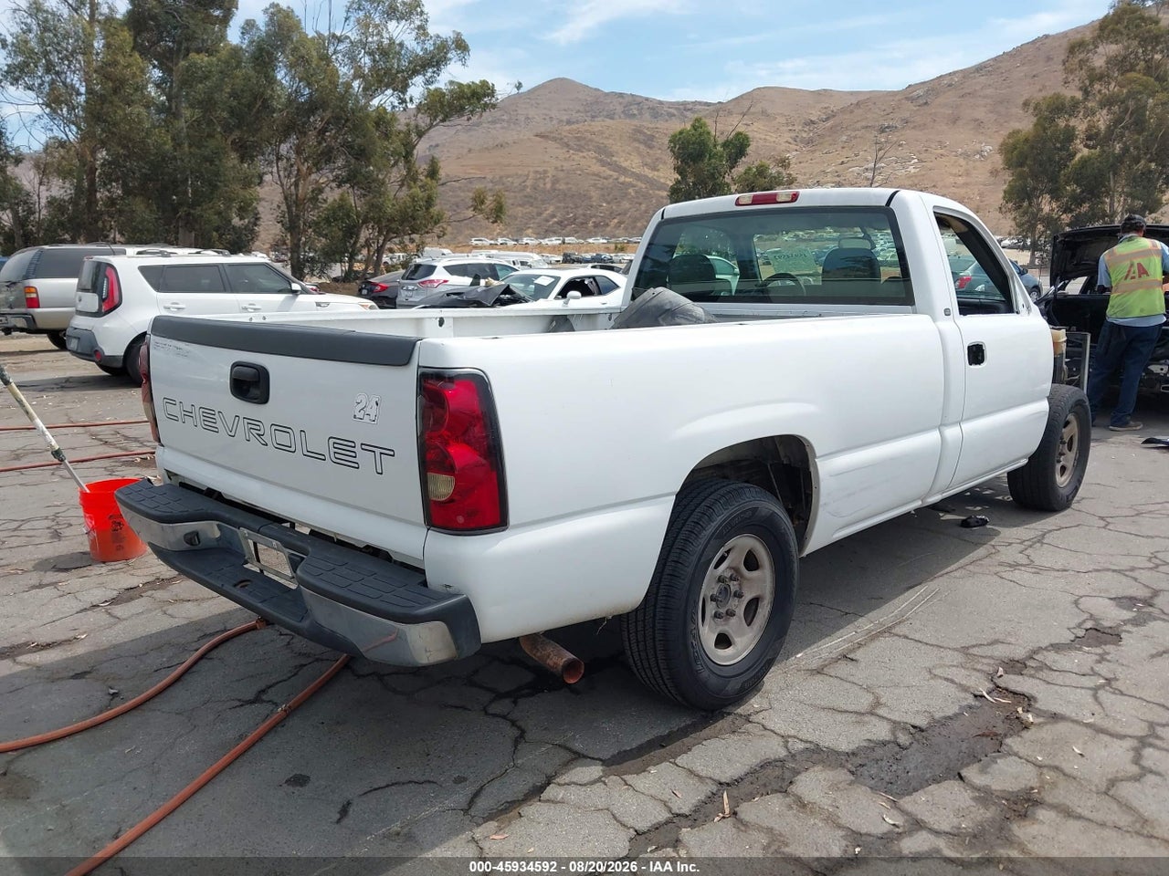2004 CHEVROLET SILVERADO 1500 WORK TRUCK · 4/11