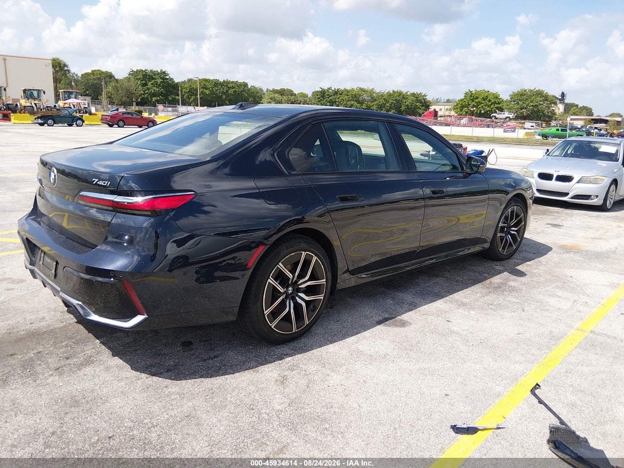 2026 BMW 740I XDRIVE · 4/11