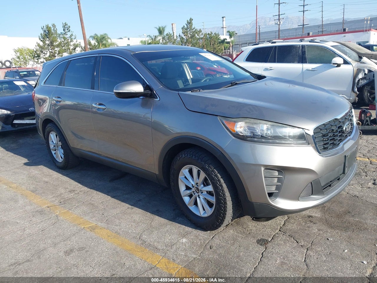 5XYPG4A3XKG****** · 2019 KIA SORENTO 2.4L LX