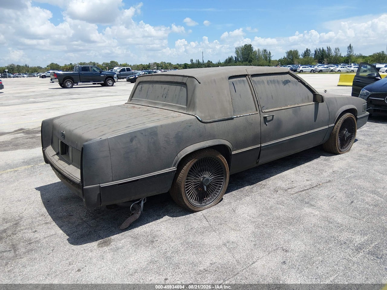 1989 CADILLAC DEVILLE   · 4/11