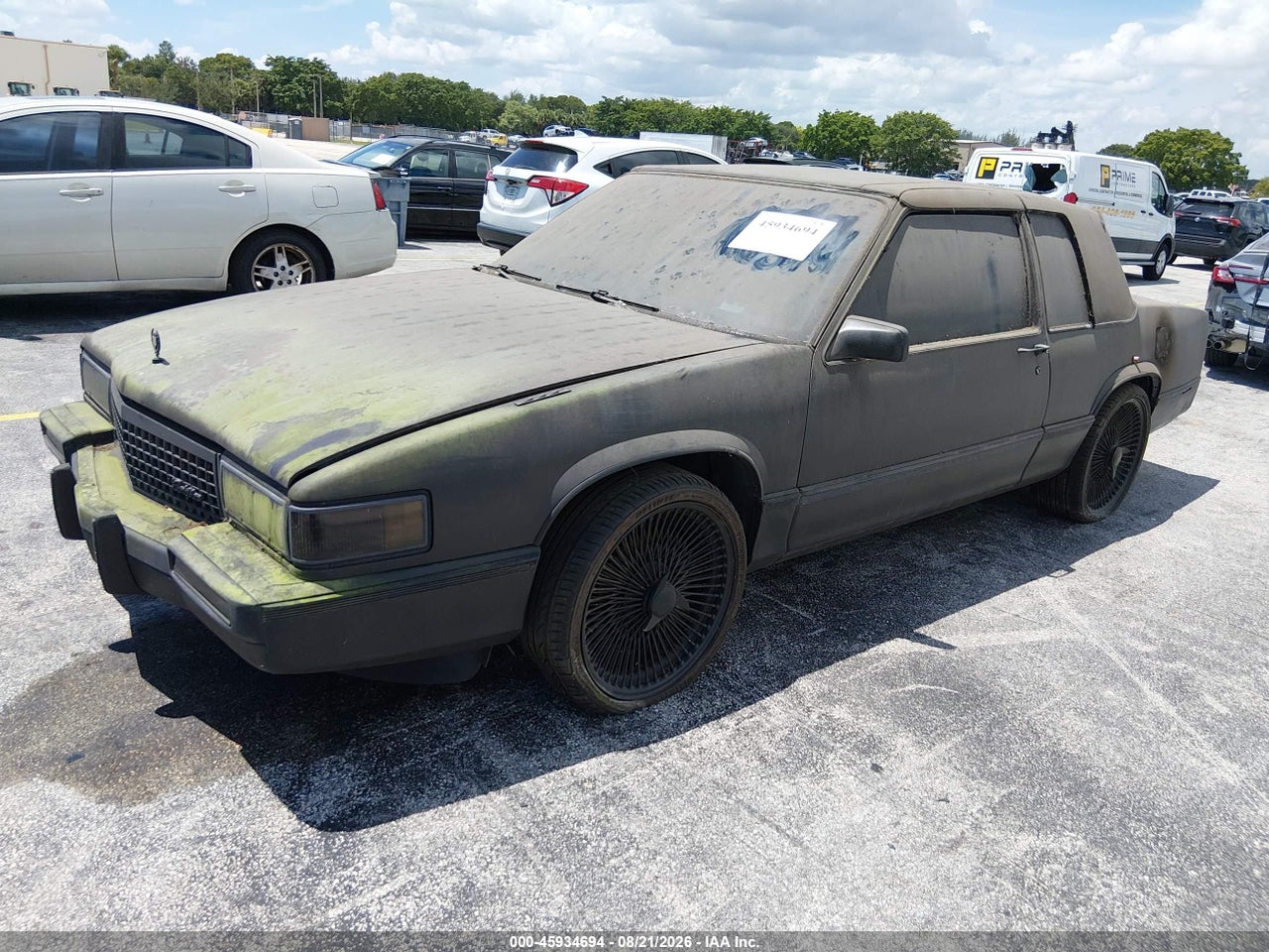 1989 CADILLAC DEVILLE   · 2/11