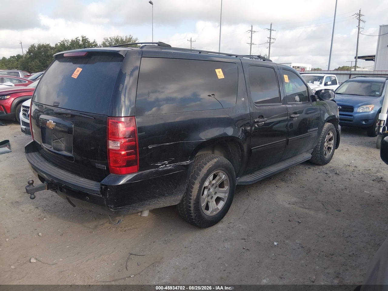 2012 CHEVROLET SUBURBAN 1500 LT · 4/10