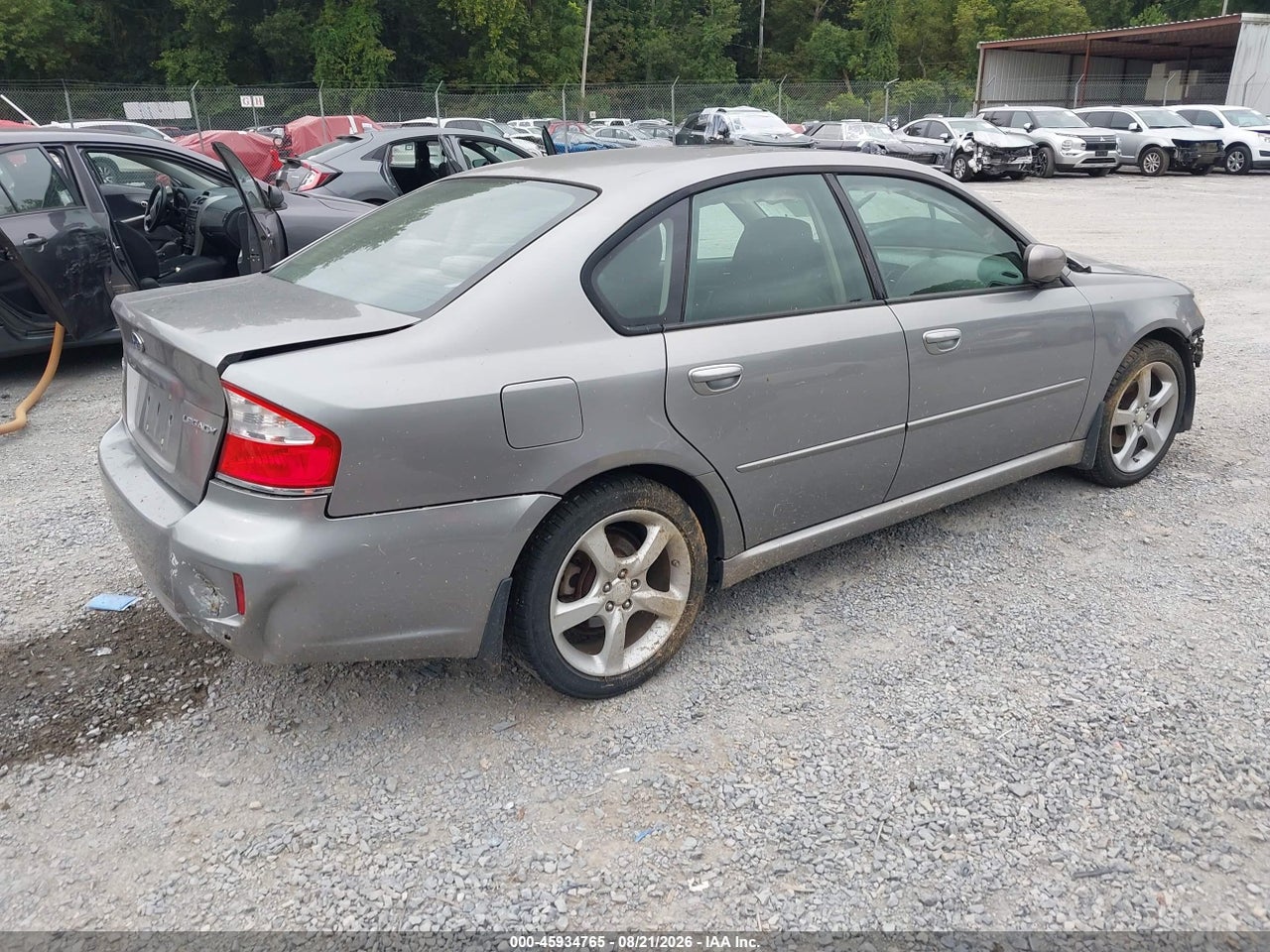 2008 SUBARU LEGACY 2.5I · 4/11