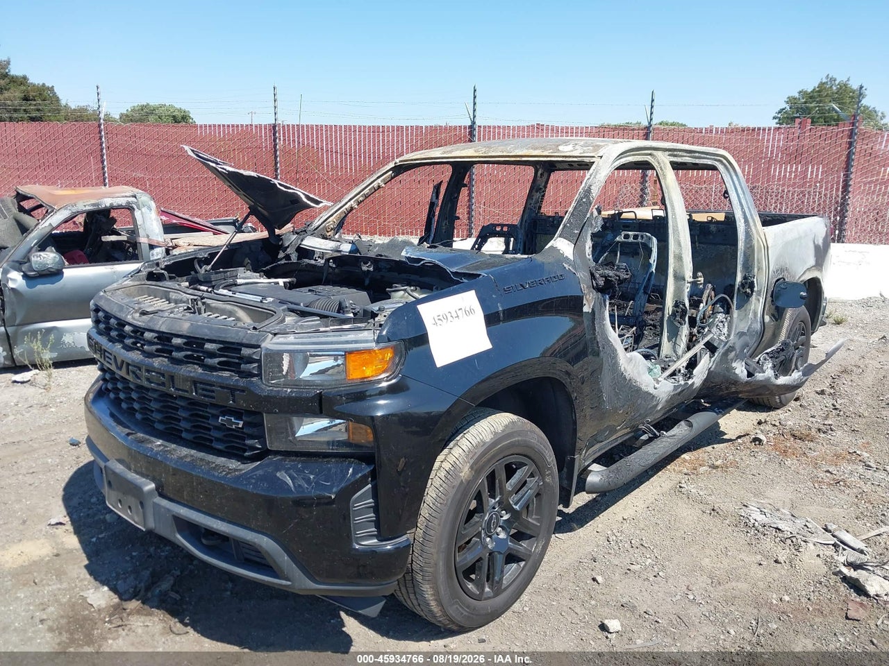 2021 CHEVROLET SILVERADO 1500 2WD  SHORT BED CUSTOM · 6/10