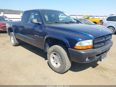 2002 DODGE DAKOTA SPORT