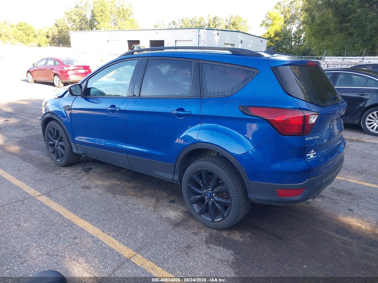 2019 FORD ESCAPE SE · 3/10