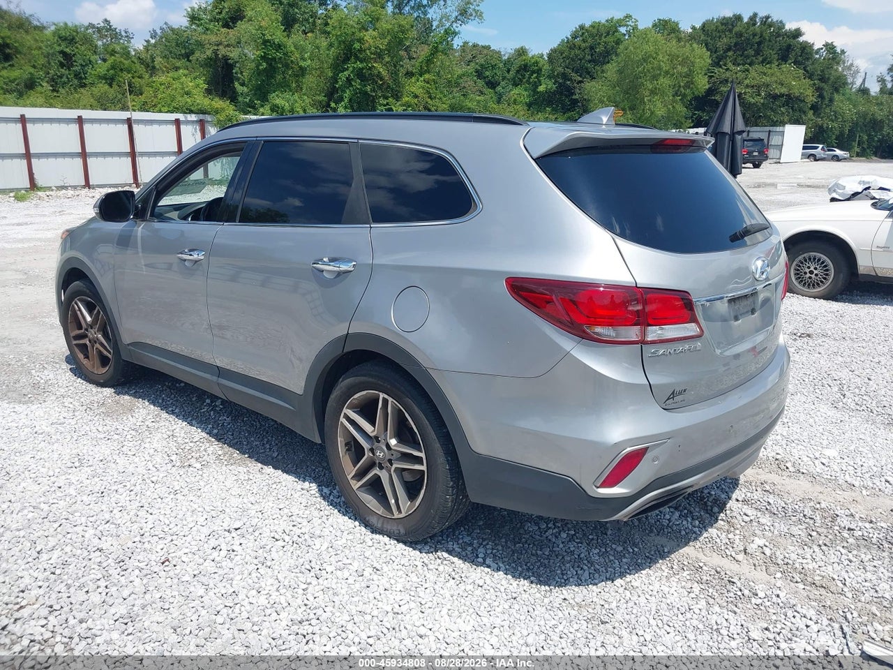 2017 HYUNDAI SANTA FE SE ULTIMATE · 3/11