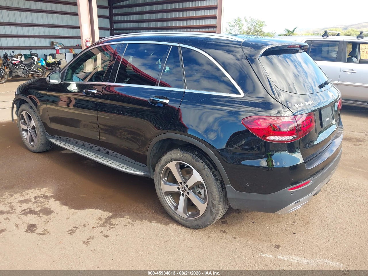 2021 MERCEDES-BENZ GLC 300 SUV · 3/11